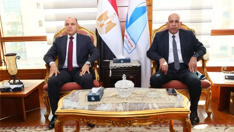 محافظ كفر الشيخ يشارك في اجتماع مجلس الجامعة 