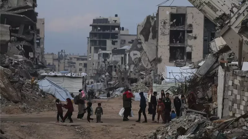 هآرتس: إسرائيل تمنع دخول لجنة التكنوقراط إلى غزة عبر معبر رفح 