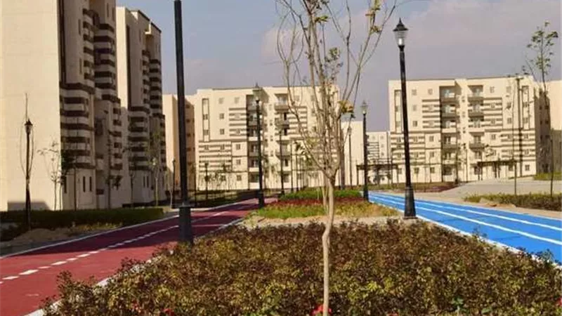 جهاز مدينة 6 أكتوبر يطرح 11 محلا تجاريا وصيدليتين للبيع بالمزاد العلني