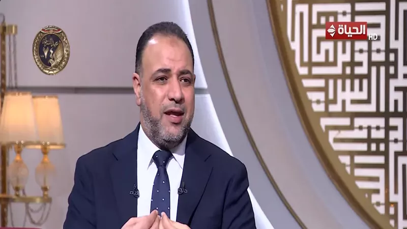  أيمن أبو عمر: الاعتذار مفتاح العلاقات الإنسانية القوية والتواصل الفعال