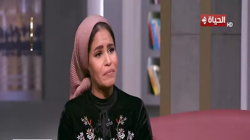 لمياء أحمد راتب تكشف للجمهور جانبا إنسانيا خفيا من شخصية والدها|فيديو