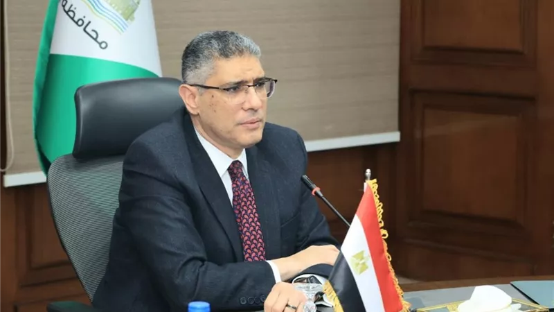 محافظ الجيزة يشدد على تطوير مرافق المنطقة الصناعية بأبو رواش
