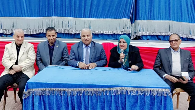 تعليمات حاسمة من وكيل تعليم الفيوم للانتهاء العاجل من استمارات الدبلومات 