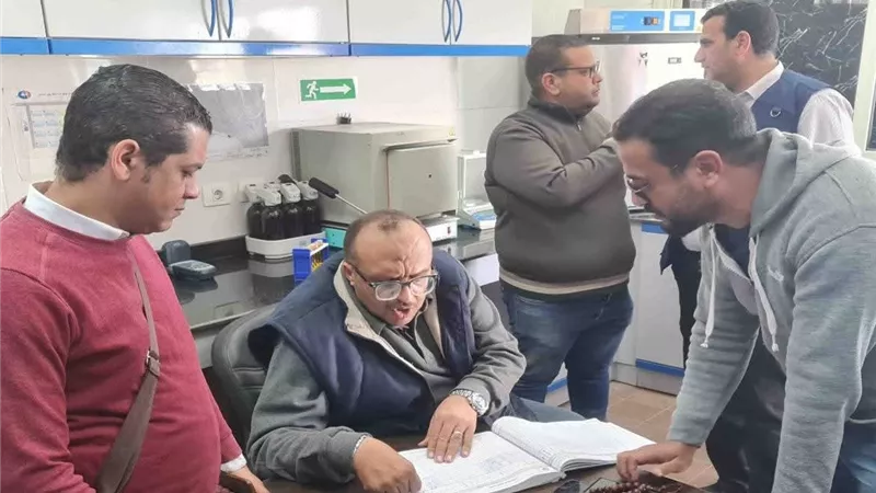 رئيس مياه سوهاج يتفقد 3 محطات معالجة صرف صحي كبرى