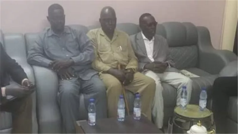وزير التربية السوداني يناقش قضايا طلاب المنطقة المتنازع عليها مع الجنوب
