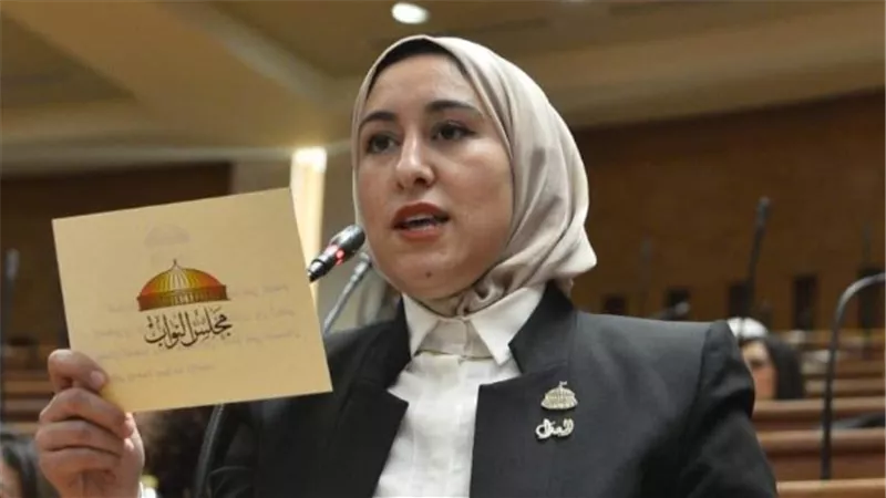 طلب إحاطة بشأن إدارة استثمارات أموال التأمينات الاجتماعية