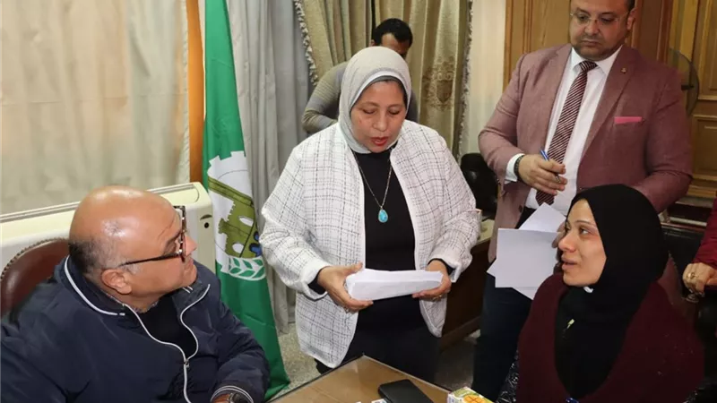 محافظ القليوبية يعقد اللقاء الجماهيري الأسبوعي بالخانكة ويوجه بحلول فورية
