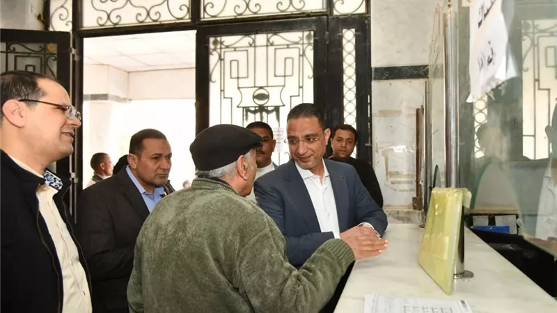 محافظ الفيوم يتفقد سير العمل بالمركز التكنولوجي بالمدينة