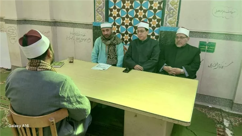 أوقاف أسيوط  تُجري اختبارات الأئمة المتقدمين لصلاة التهجد