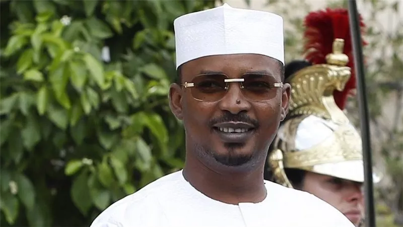 الرئيس التشادي: ندعم الحلول السياسية السلمية في السودان