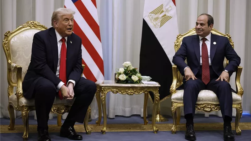 مصر في حتة تانية.. وصلة توبيخ من ترامب لقادة أوروبا والاحترام للسيسي| خاص