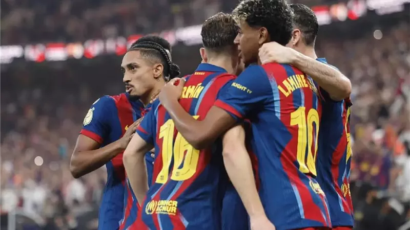 يامال دكة وباردجي في الهجوم.. تشكيل برشلونة أمام سلافيا براج بدوري الأبطال