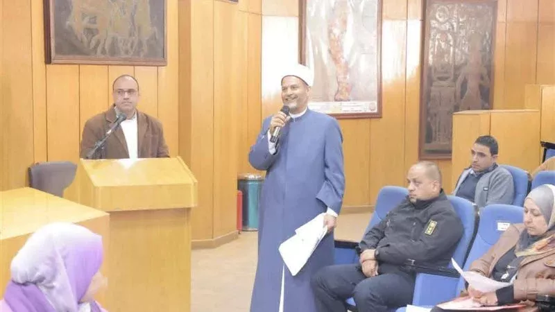 لتخفيف الأعباء عن المواطنين.. أوقاف المنيا تناقش توسيع معارض «أهلا رمضان»