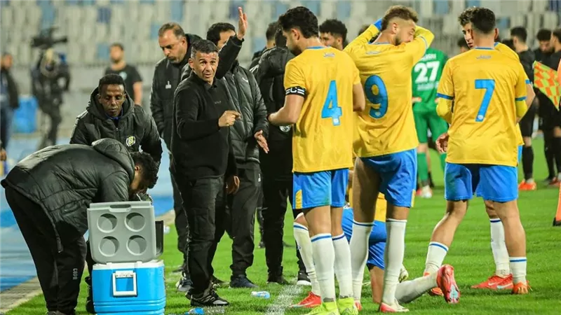 الإسماعيلي يواجه المقاولون العرب في صراع البقاء بالدوري