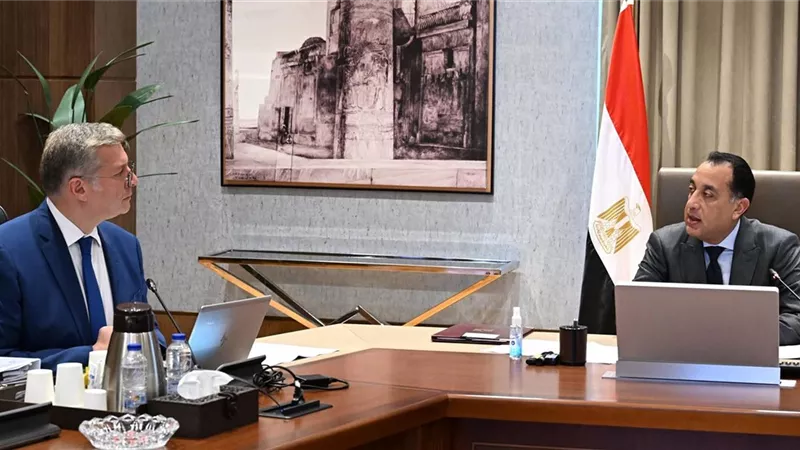 مدبولي: التوسع في الإنتاج البترولي المحلي ركيزة أساسية لتقليص الاستيراد