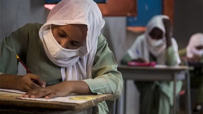بعد الموافقة على امتحانهم.. بشرى لطلاب الشهادة السودانية اللاجئين بـ تشاد