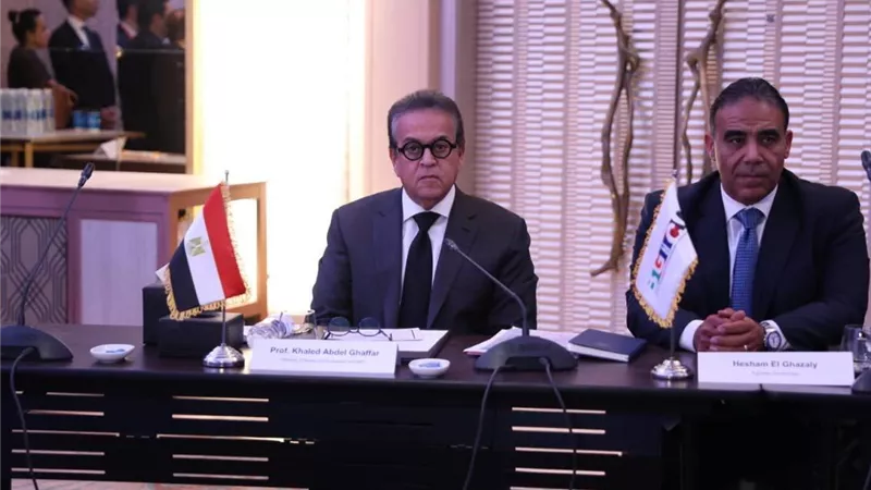 وزير الصحة يشارك في جلسة حول الاستثمار المستدام في رعاية سرطان الثدي