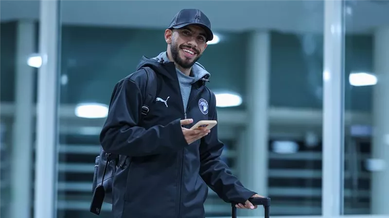 ناصر ماهر يلتحق ببعثة بيراميدز في المغرب استعداداً لنهضة بركان 
