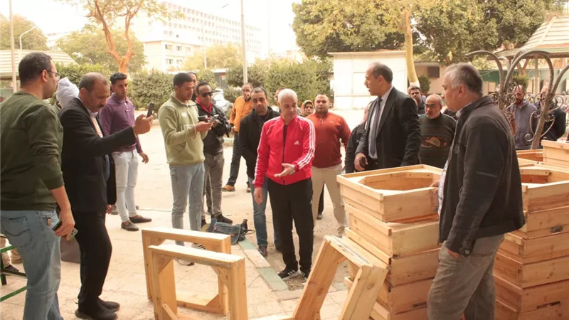 نائب رئيس جامعة أسيوط يتابع الخدمات بالمدن الجامعية
