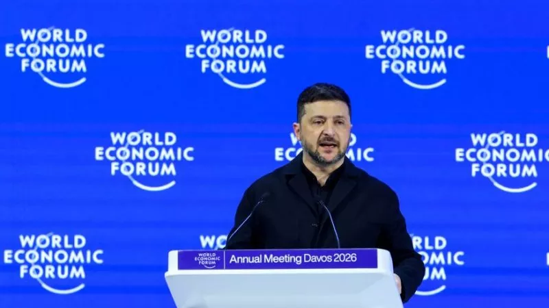 زيلينسكي يعلن أول لقاء ثلاثي بين أوكرانيا وروسيا وأمريكا في الإمارات