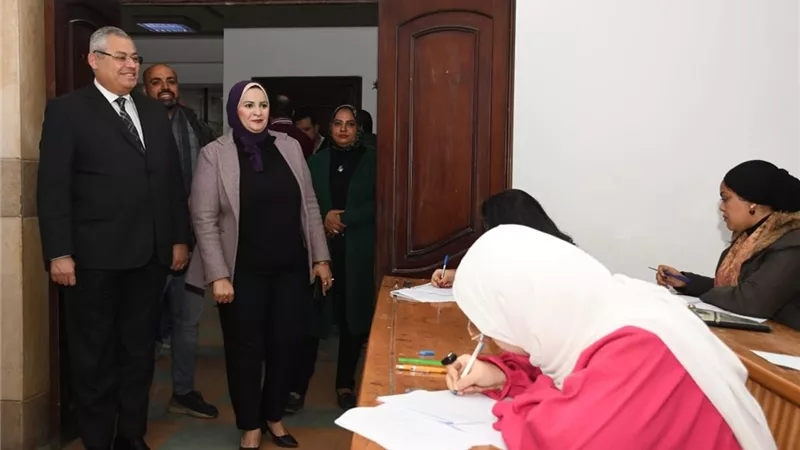 غالي يختتم جولاته الميدانية لتفقد امتحانات الفصل الدراس الأول 