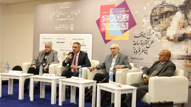 أساتذة لغة عربية وتاريخ: طه حسين ظُلم في أزمة «الشعر الجاهلي»