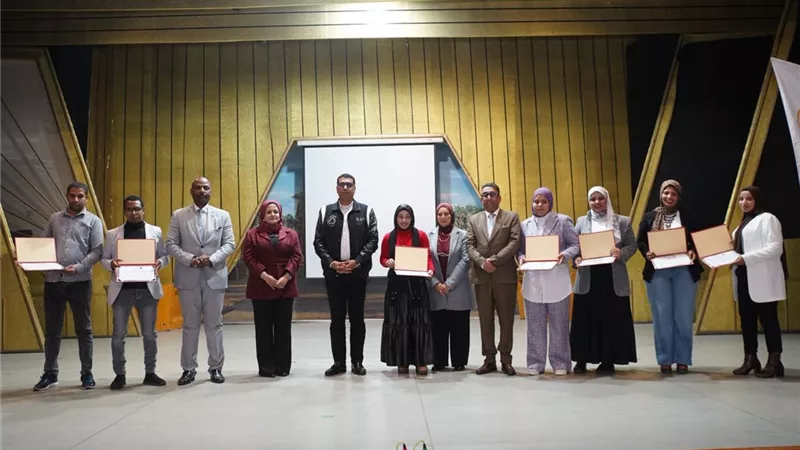 نائب محافظ الأقصر يشهد الحفل الختامي لمشروع «أنت تقدر» للتمكين الاقتصادي