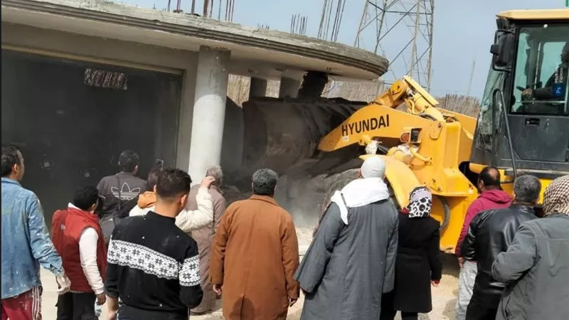 إزالة 19 حالة بناء مخالف بنطاق محافظة الشرقية|صور