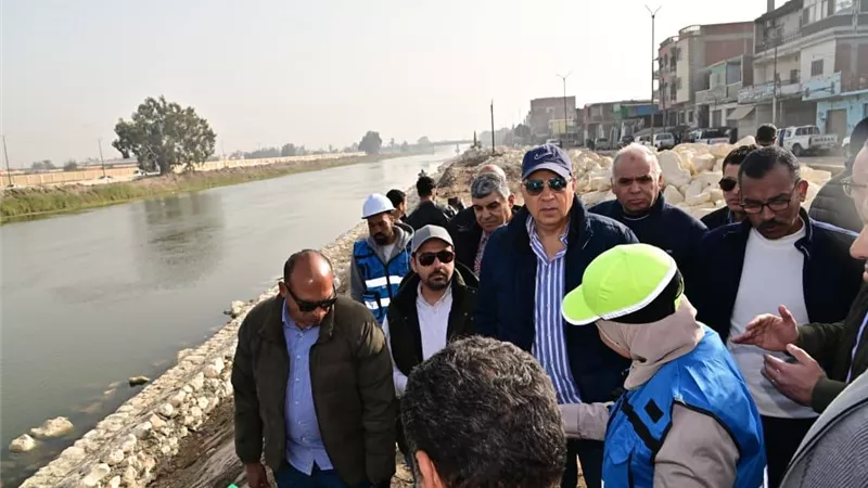 وزير الري يتفقد المنظومة المائية بالإسماعيلية وبورسعيد ويوجه برفع الجاهزية
