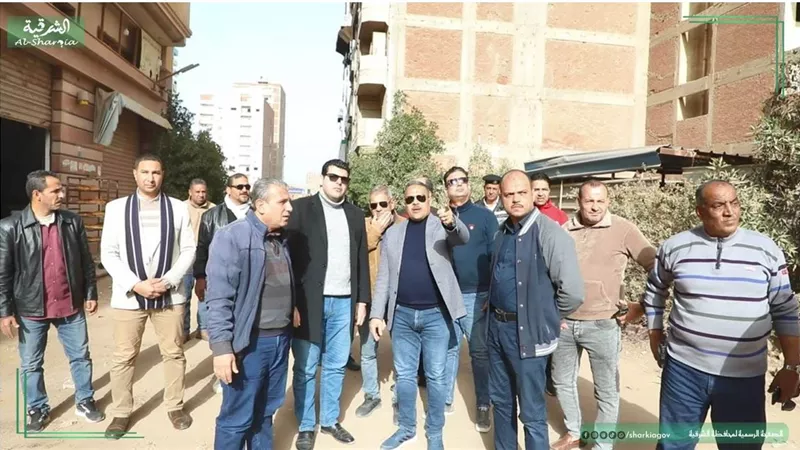 محافظ الشرقية: تشكيل لجنة مختصة لمراجعة تراخيص العقارات الجاري إنشاؤها