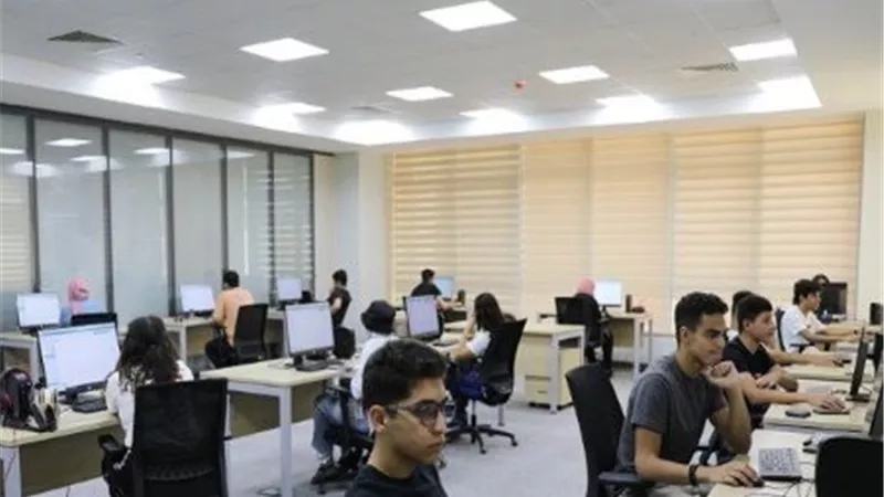 كيف سيتم حل أزمة قبول أبناء المصريين بالخارج في الجامعات الحكومية؟