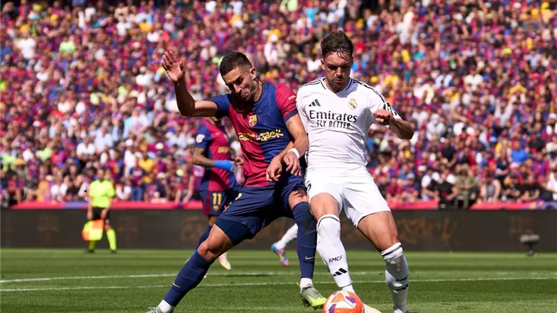 الريال يواصل مزاحمة برشلونة.. ترتيب الدوري الإسباني قبل مباريات اليوم