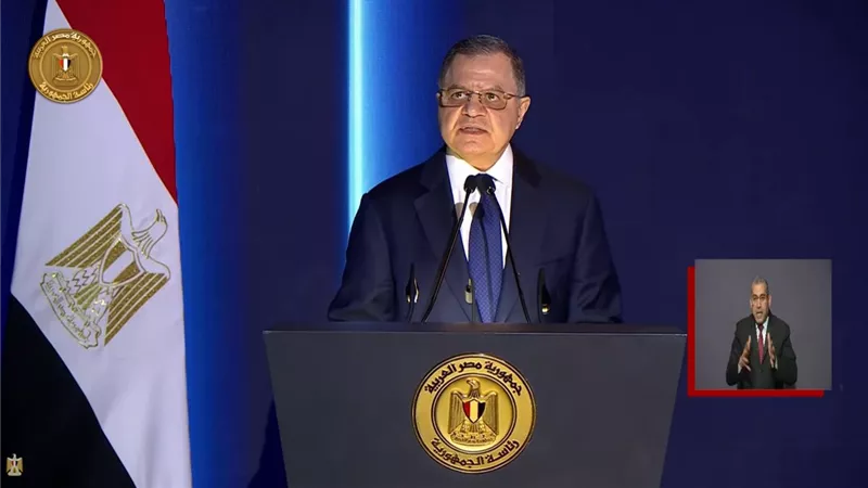 وزير الداخلية: الجماعة الإرهابية تبث الشائعات عبر التواصل الاجتماعي|فيديو