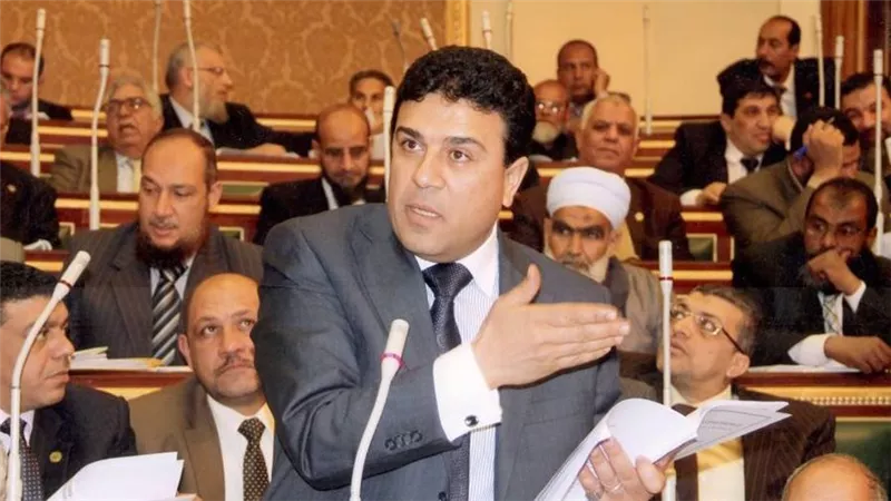 الصباحي ينسحب من سباق انتخابات الوفد ويقاضي الحزب بتهمة 