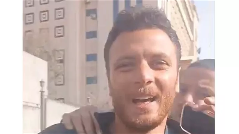 شقيق رمضان بعد إيقاف تنفيذ الحكم: الحمد لله الحكم كان متوقعا لأنه مظلمش حد