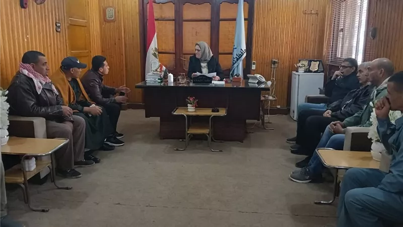 رئيس مدينة بيلا تبحث عددا من شكاوى وطلبات المواطنين 