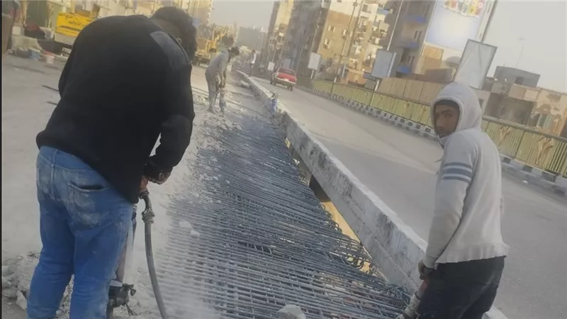 محافظ الشرقية يتابع أعمال الصيانة والإصلاح بكوبري الصاغة|صور 