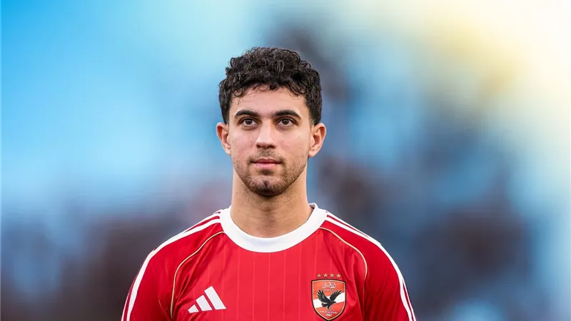 رسميًا.. الأهلي يعلن إعارة أحمد عابدين إلى سيراميكا كليوباترا