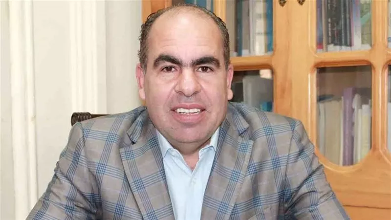 «الهضيبي» عن مقترح تنظيم استخدام الأطفال للهواتف: «أمن مصر فوق كل اعتبار»