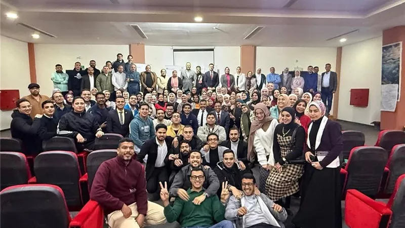 «شباب أسيوط» يشاركون بالمعسكر التدريبى «نتشارك» للمبادرات الاجتماعية