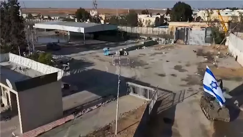 هل تستعد إسرائيل لفتح «معبر رفح» بعد اجتماع 