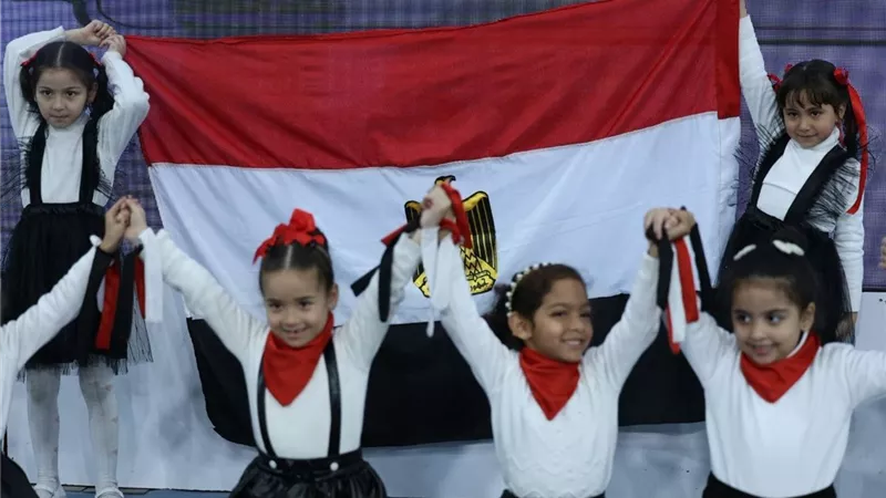 جناح الأزهر بمعرض الكتاب يحتفل بعيد الشرطة ويكرم شهداء الوطن|صور