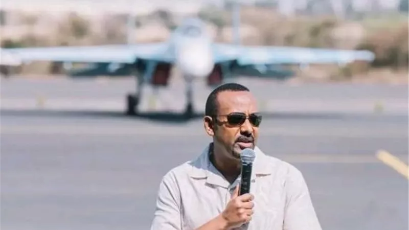 بحضور الإمارات والمغرب.. «آبي أحمد» يحذر في احتفالية من تفكك إثيوبيا 
