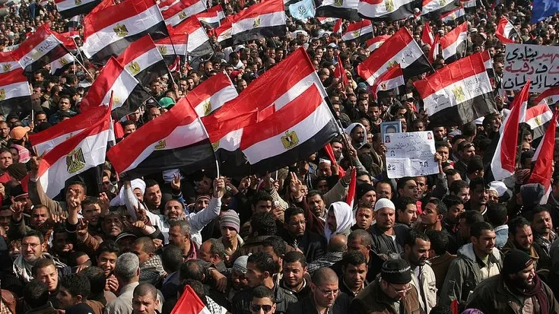 الاختطاف والتصحيح.. ثورة يناير من حكم «الجماعة» إلى إرادة 30 يونيو|فيديو