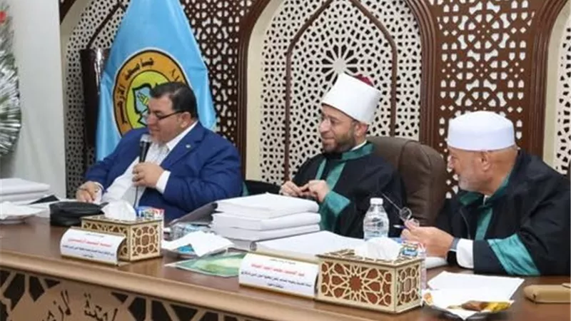 وزير الأوقاف خلال مشاركته بمناقشة رسالة ماجستير: اجتهدوا في طلب العلم
