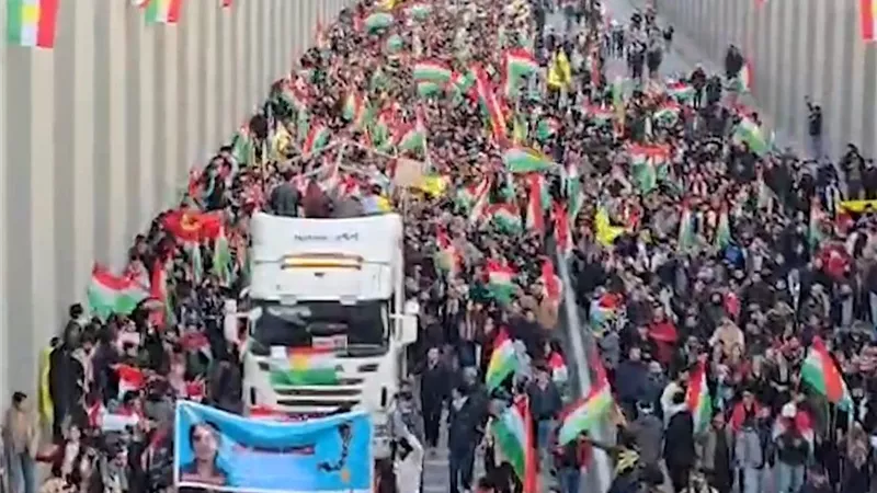 «أحد الشهيدة دنيز».. مظاهرات حاشدة في كردستان العراق لدعم شمال سوريا