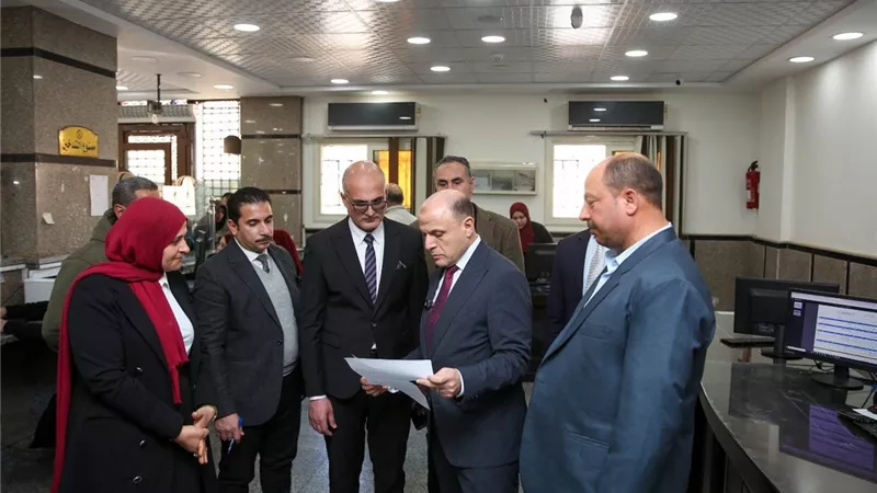 محافظ كفر الشيخ يتابع المركز التكنولوجي بسيدي غازي.. ويكلف بإنجاز الطلبات
