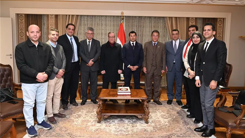 أشرف صبحي يتابع كفاءة تقديم الخدمات الطبية وتطبيق الكود الطبي للرياضيين