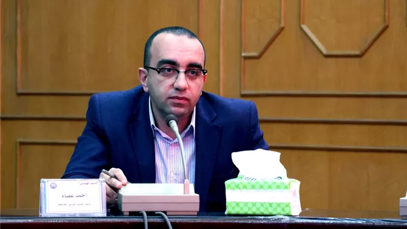نائب محافظ الإسماعيلية يناقش الاستعدادات لاستقبال شهر رمضان الكريم
