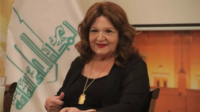 وفاة خالة  الفنانة ميمي جمال.. والجنازة بالإسكندرية         